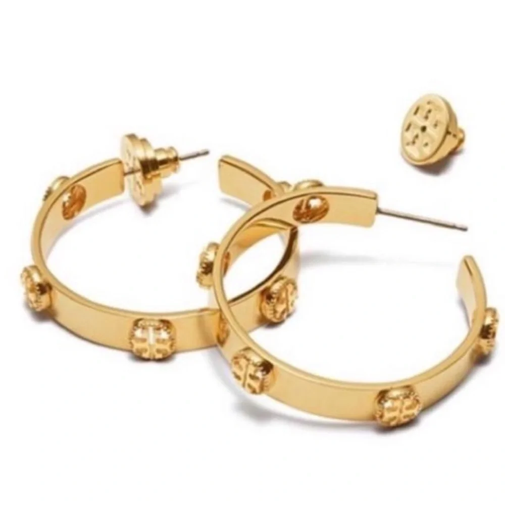 🔥🔥🔥Tory Burch Authentic Earrings At Awesome Prices To Buy Now & Save Price Firm